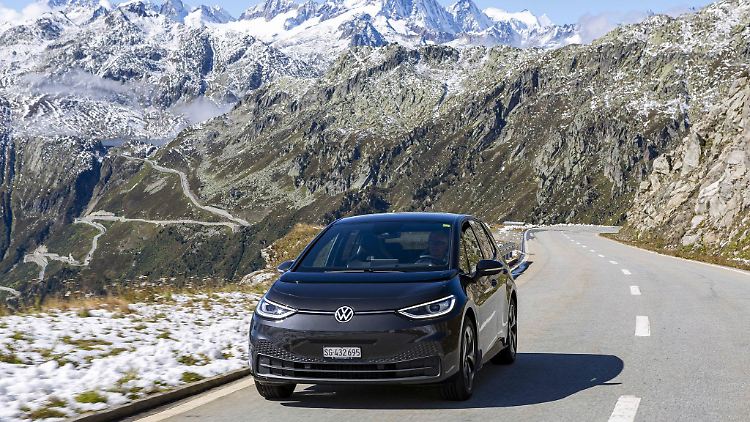 Der VW ID.3 hatte mit Startschwierigkeiten zu kämpfen. Die sind aber behoben und der TÜV ist zufrieden.