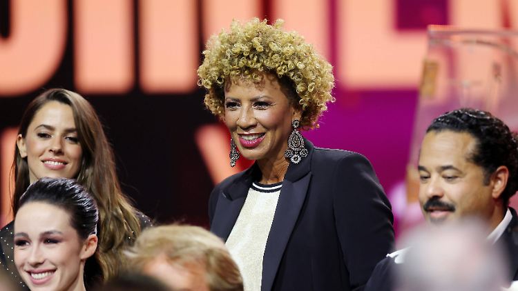 In Österreich ist Arabella Kiesbauer nach wie vor oft im TV zu sehen