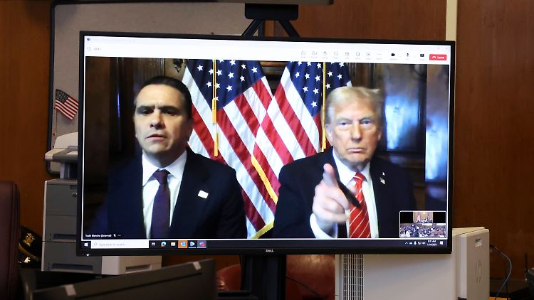Donald Trump war mit seinem Anwalt der Urteilsanhörung per Video zugeschaltet.