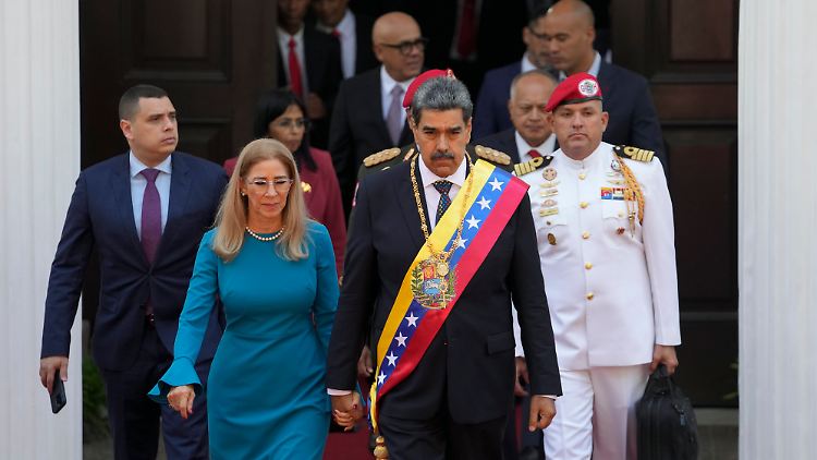 Maduro und seine Frau Cilia Flores nach der Vereidigung.