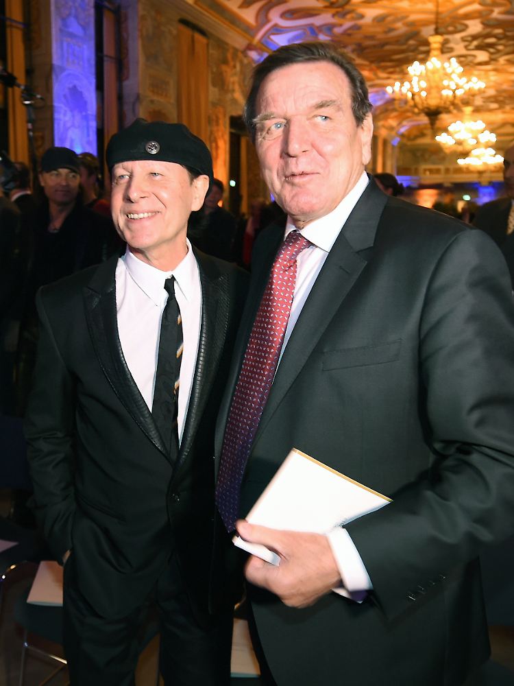Klaus Meine und Gerhard Schröder sind wohl keine Freunde mehr.