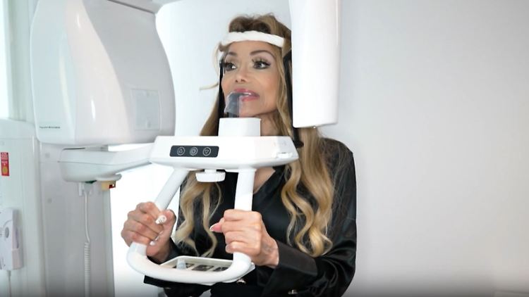 latoya.JPG