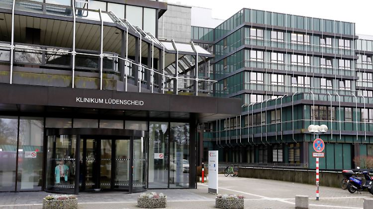 "Nach der Geburt in einer Klinik sollte man nicht sterben", sagt Staatsanwalt Pauli. 