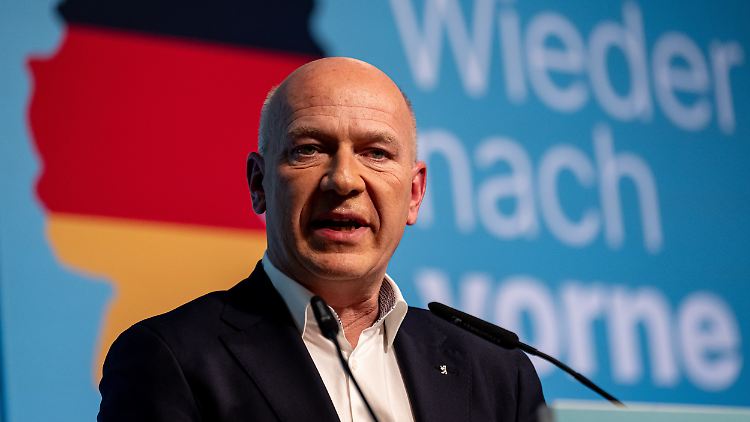Die demokratischen Parteien hätten "genau noch einen Schuss frei", so der Regierende Bürgermeister Berlins. 