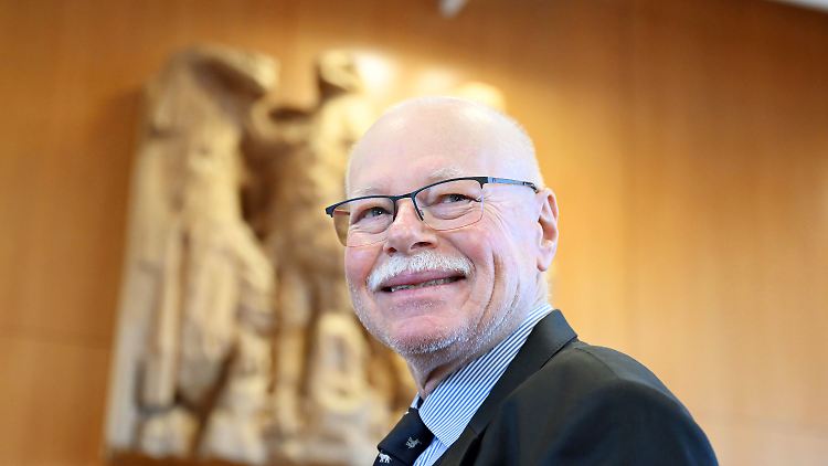 Man muss sich Ulrich Mäurer als glücklichen Menschen vorstellen.