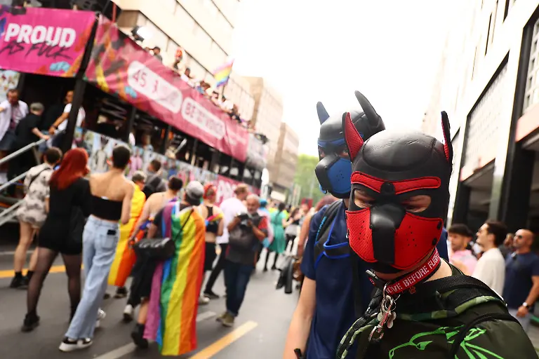 ffa693bce06e3f3705bdb7f5cf174603