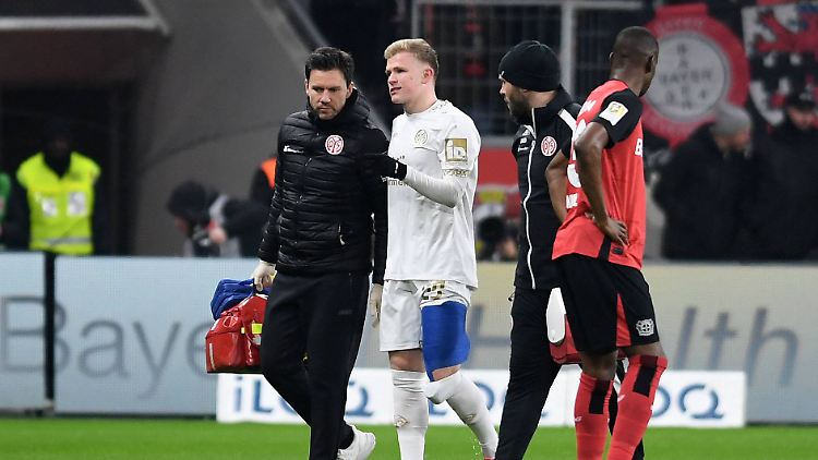 Für Jonathan Burkardt war das Spiel schon kurz nach Anpfiff wieder beendet.