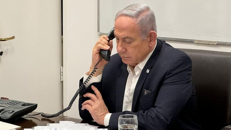 Netanjahu habe sowohl mit Biden als auch mit Trump telefoniert, teilte das Büro des israelischen Ministerpräsidenten mit.