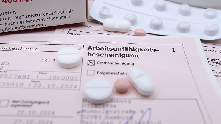 Die häufigsten Gründe für Krankschreibungen in Deutschland sind Erkrankungen der Atemwege, der Psyche und des Muskel- und Skelett-Systems.