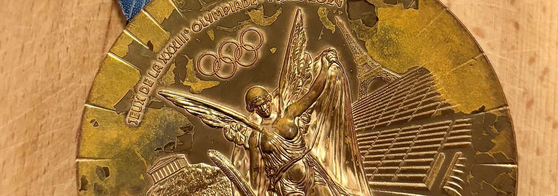 bronze1.jpg