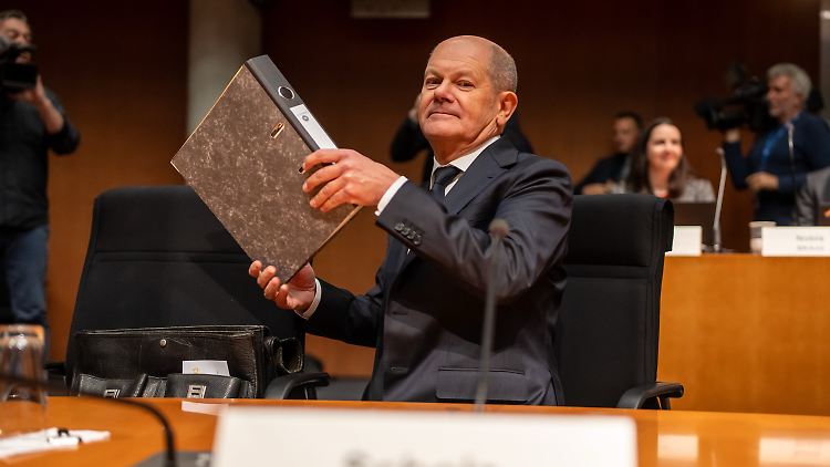 "Mein Ziel war, die Sicherheit der Energieversorgung unter allen Umständen zu gewährleisten", sagt Scholz im Untersuchungsausschuss.