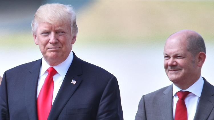 Olaf Scholz will stark sein, wenn Donald Trump seine Hand ausschlägt, sagt Klingbeil.