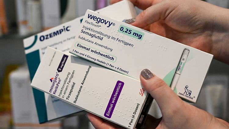 Hoffnungsträger für viele: Spritzen der Marken "Wegovy", "Ozempic" und "Mounjaro".