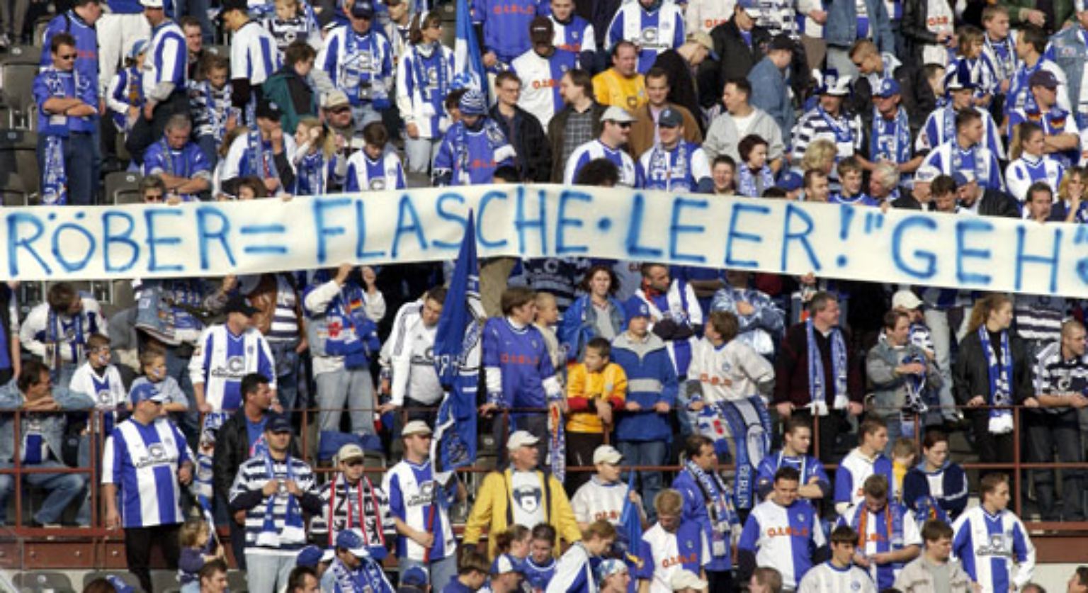 "Wie eine Flasche leer", ...