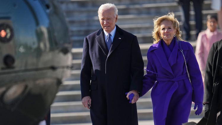 Joe und Jill Biden auf dem Militärflugplatz Joint Base Andrews.