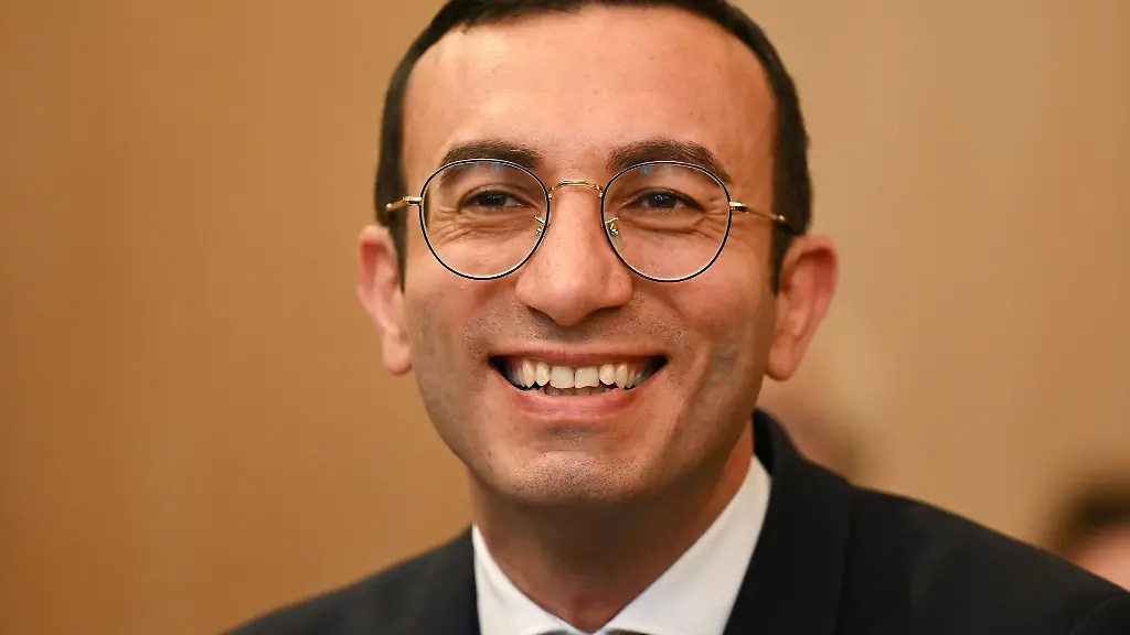 Der-neue-Frankfurter-Oberbuergermeister-Mike-Josef-SPD