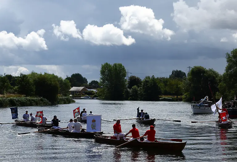 2ef6ddb36837165515bdaf8af9a70d4d