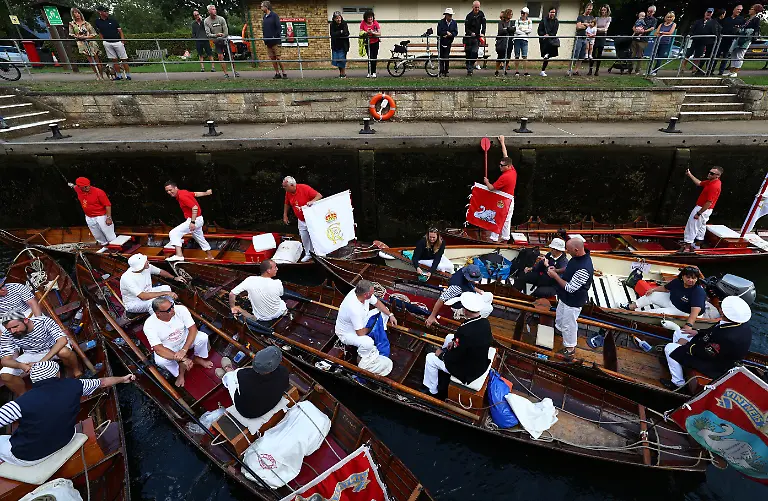 803e370da3ff8ce0e9bb4d5a9f5a503f