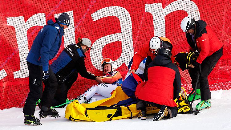 Skirennfahrer Jacob Schramm musste nach einem Sturz ins Krankenhaus.