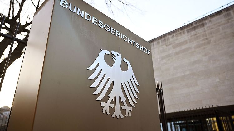 Der BGH verhandelt darüber, ob Geldhäuser Entgelte für die Verwahrung von Geldeinlagen erheben dürfen. 