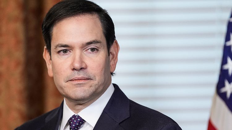 Mit seinem Besuch in Mittelamerika wolle US-Außenminister Rubio zeigen, dass die Vereinigten Staaten "ein Interesse an unseren Nachbarn haben", hießt es.