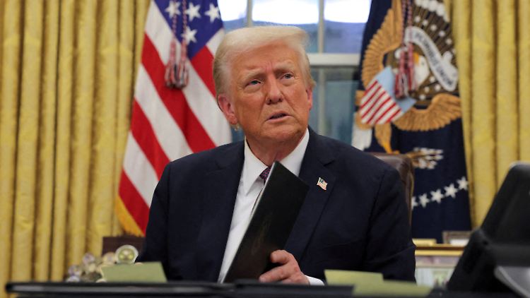 Schon an seinen ersten Tagen im Amt unterschrieb Trump zahlreiche Dekrete. Um manche dürfte juristisch hart gerungen werden.