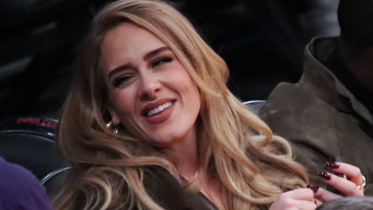 Hat Adele in der Villa namens "Lock House" Geister gesehen oder gehört?
