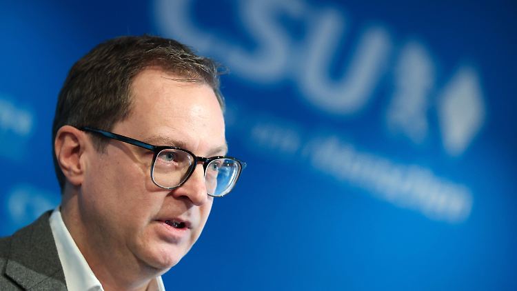 Die Ampel hat das blockiert, sagt CSU-Generalsekretär Huber.