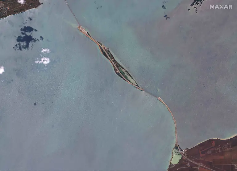 2023-07-18-01-overview-of-crimea-bridge-kerch-strait-17july2023-ge1