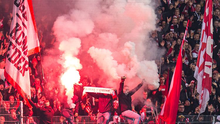 Energie-Fans freuen sich auf den Derby-Kracher gegen Dynamo.