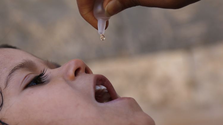 Schluckimpfungen gegen Polio werden in Deutschland nicht mehr durchgeführt. 