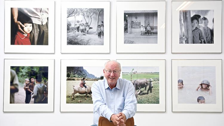 Billhardt im Jahr 2015 in einer Ausstellung mit seinen Werken.