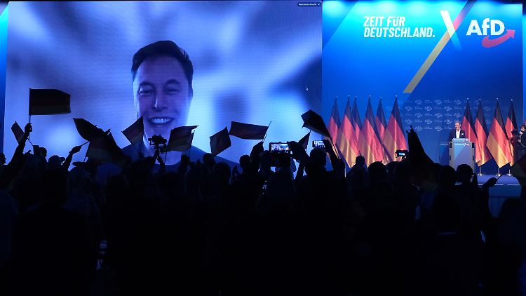 Seid stolz, Deutsche zu sein, sagte Musk.