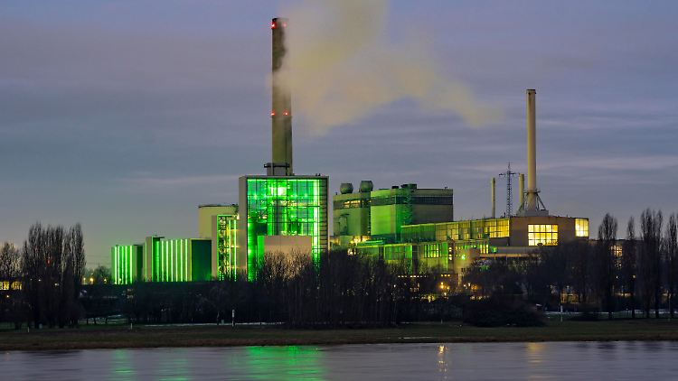 Im Heizkraftwerk Lausward in Düsseldorf findet Kraft-Wärme-Kopplung statt. 