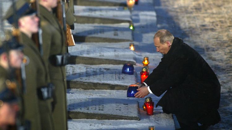 Vor 20 Jahren durfte der russische Präsident in Auschwitz noch der ermordeten Menschen gedenken. (Archivbild)