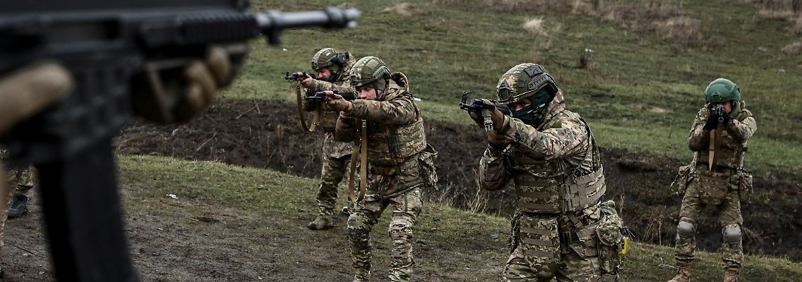 2025-01-19T120010Z_1470983719_RC2ACCA3TOOT_RTRMADP_3_UKRAINE-CRISIS-POKROVSK.JPG