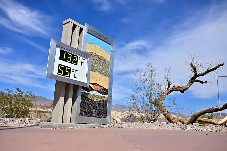 3d2a305c8e84c15396d47ce7a558e533