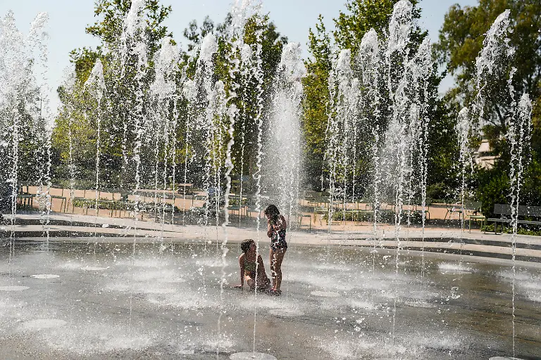 579d8a7941bef4bd84914a91004ad31b