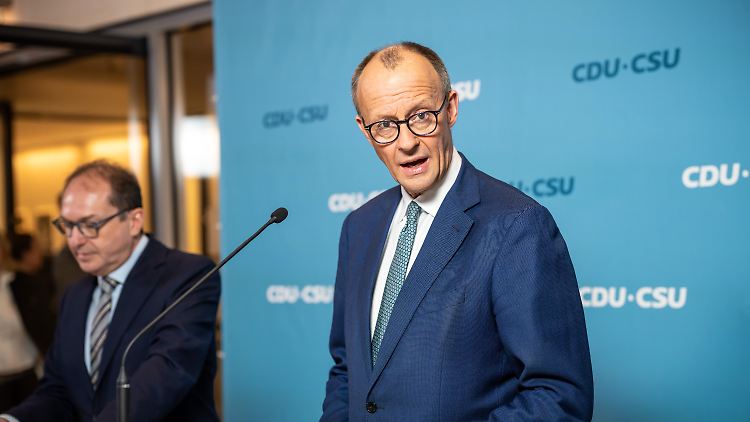 Merz und CSU-Landesgruppenchef Dobrindt forderte SPD und Grüne auf, den Unionsanträgen und dem Gesetzentwurf zuzustimmen. 