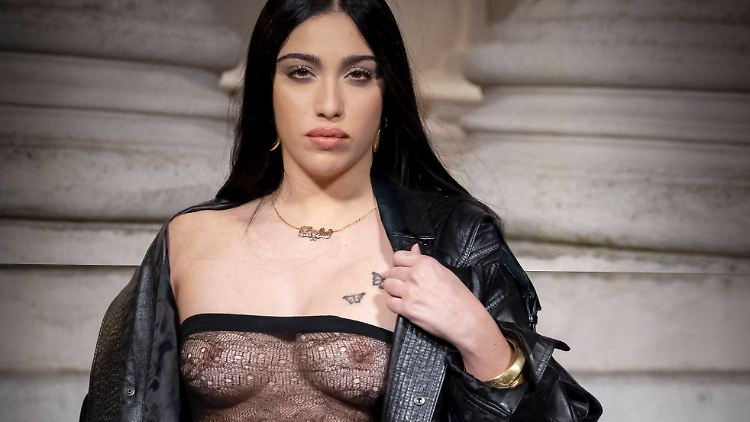 Keine Angst vor winterlichen Temperaturen: Lourdes Leon.
