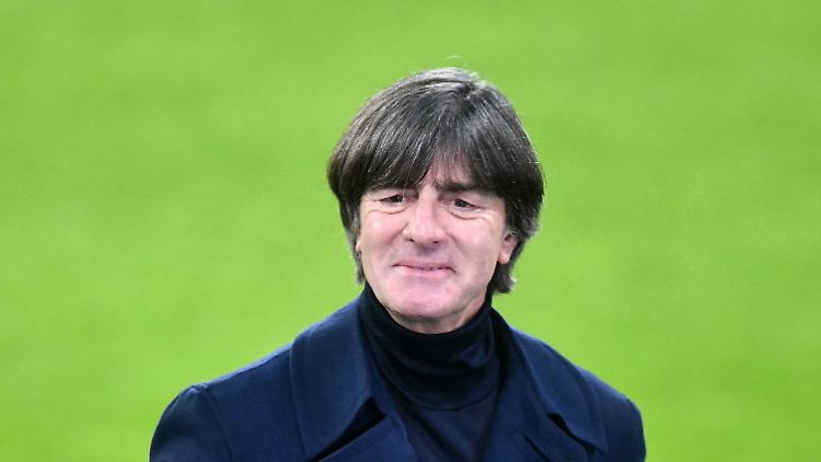 Von 2004 bis 2021 war Löw für die DFB-Auswahl verantwortlich - erst als Co von Jürgen Klinsmann, dann als Chef.