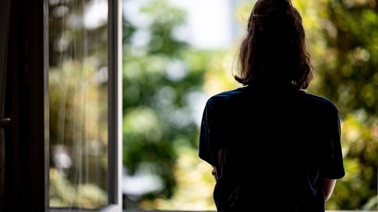Diese Woche soll im Bundestag fraktionsübergreifend der Mutterschutz bei Fehlgeburten verabschiedet werden, hieß es.