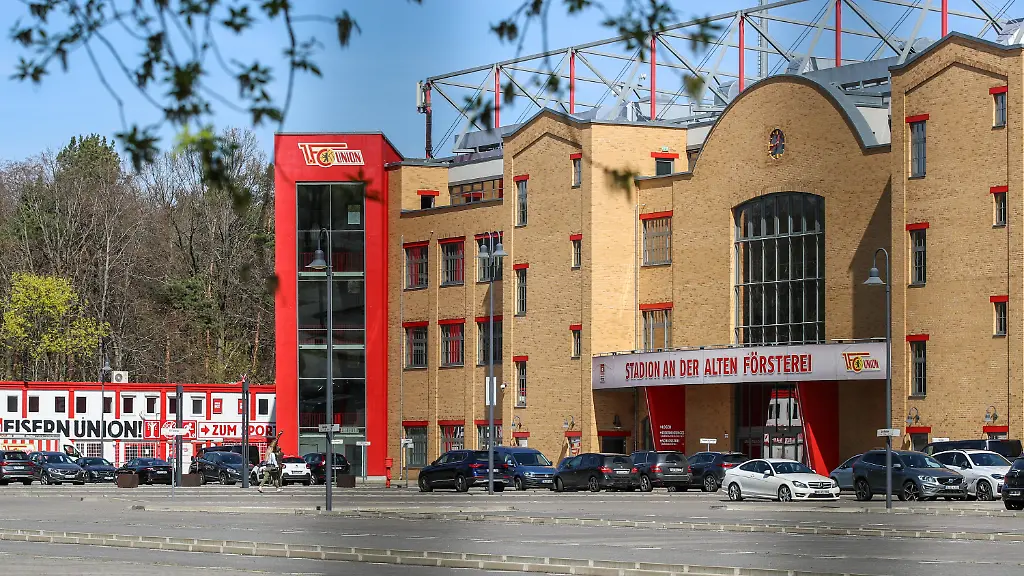 d783576a79517c0efea43c7f66abe3f3