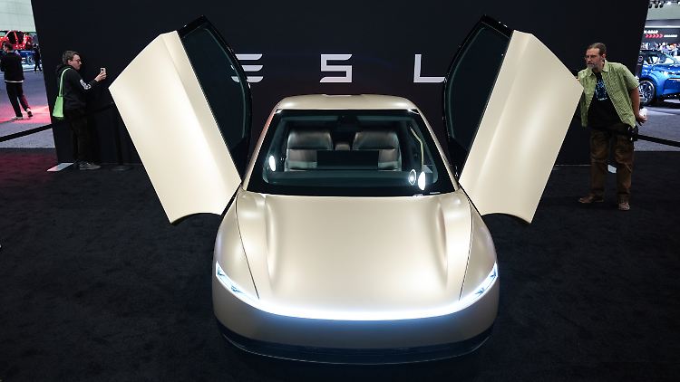 Auf diesem Fahrzeug ruhen nun Teslas Hoffnungen.