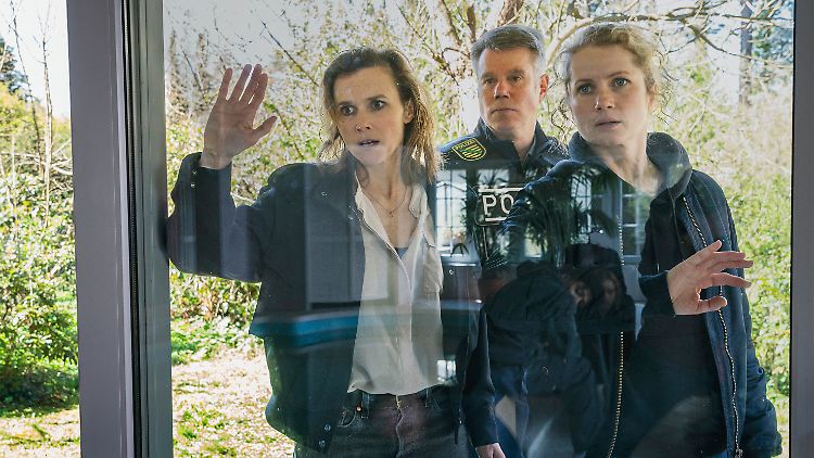 Karin Gorniak (Karin Hanczewski, li.) und Leonie Winkler (Cornelia Gröschel, re.) haben den Durchblick. Oder?