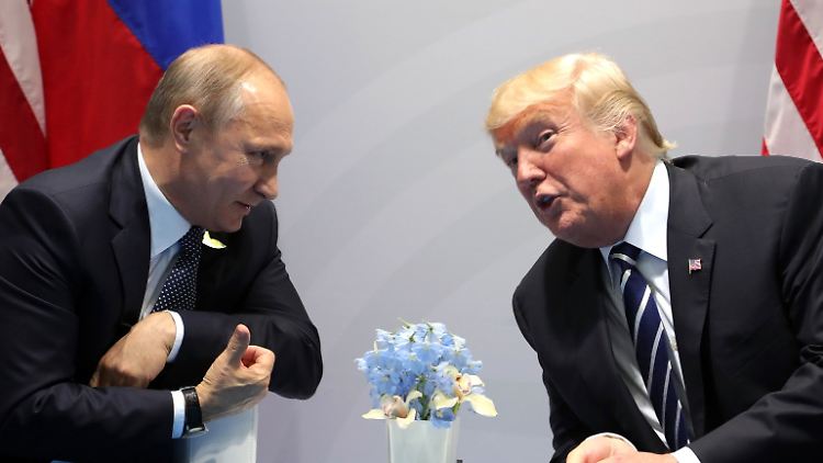 Putin und Trump beim G20-Treffen 2017 - Jahre später haben die Deutschen Angst vor beiden. 