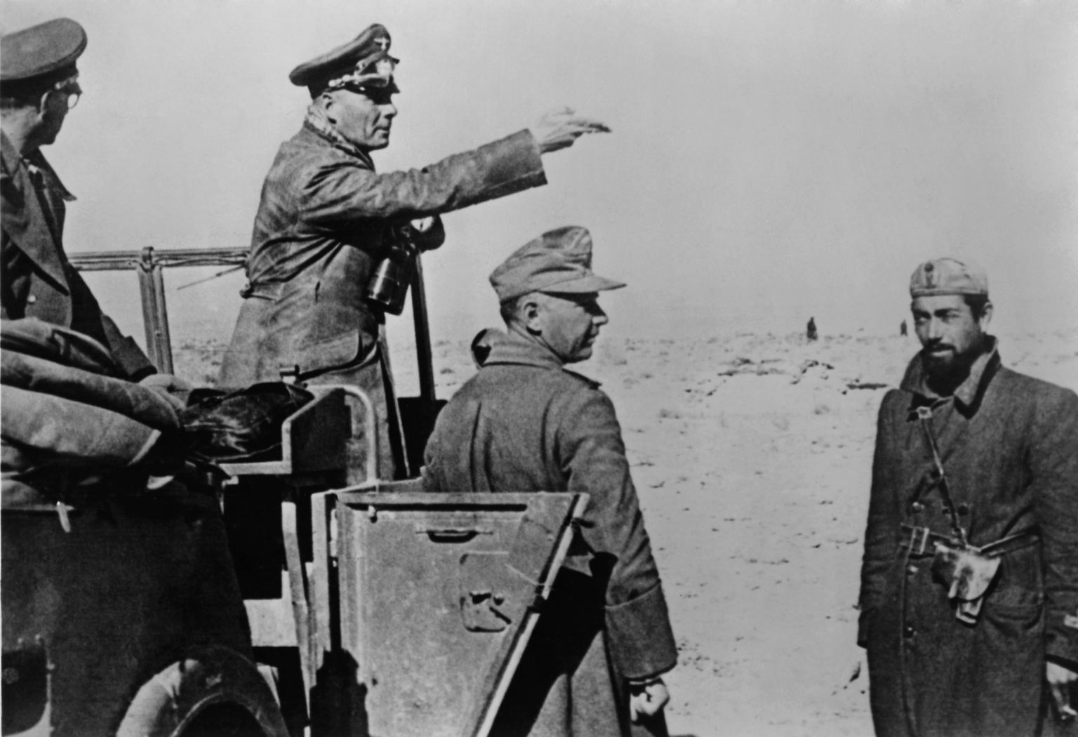 "Wüstenfuchs", "Hitlers Lieblingsgeneral" oder "Zauberer der Wüste": ...