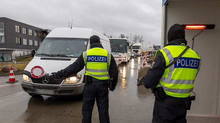 Die Bundespolizei kontrolliert seit Januar noch genauer an den bayerischen Grenzen.