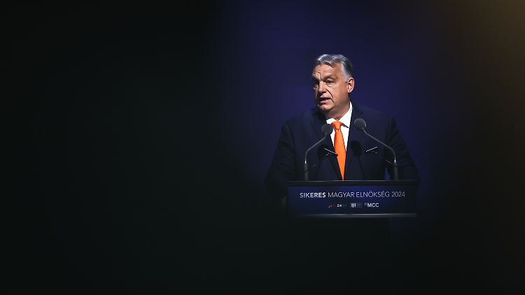 Viktor Orban suchte in den vergangen Jahren immer wieder die Nähe zu Russland.