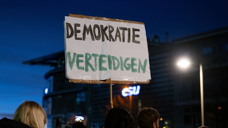 Zuletzt gab es im ganzen Land wieder vermehrt Demonstrationen gegen die AfD.